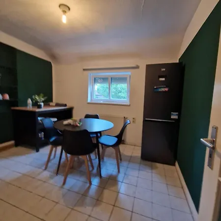 Апартаменты Schoene Mit 6 Einzelbetten, Geeignet Fuer Monteure Винненден